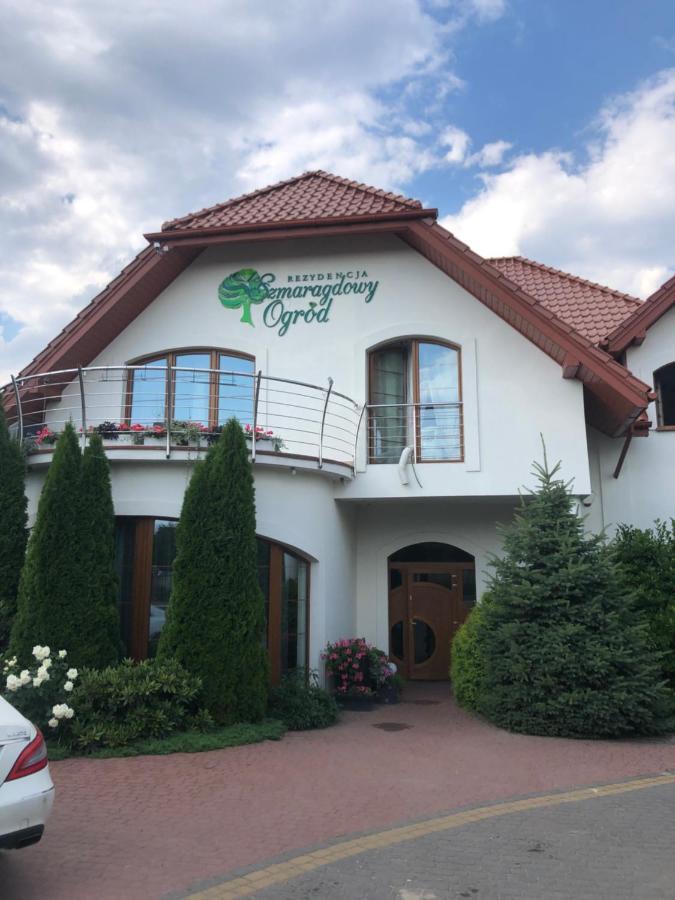 Rezydencja Szmaragdowy Ogród Konstantynów Łódzki Exterior foto